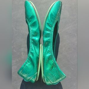 Emerald Green Patent Leather Tieks